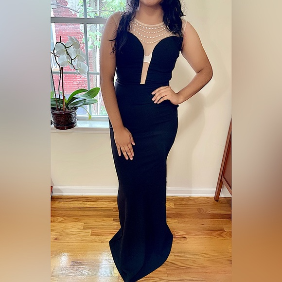 Windsor black prom dress - Picture 2 of 6